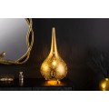 Orientálna stolová lampa Fatima okrúhleho tvaru z kovu v zlatej farbe s perforáciou s tromi nožičkami 52 cm 