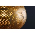 Orientálna závesná lampa Fatima okrúhleho tvaru z kovu v zlatej farbe s perforáciou 49 cm