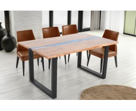 Moderný dizajnový obdĺžnikový jedálenský stôl Aquila s hnedou akáciou doskou s modrým akcentom a čiernymi nohami 160 cm