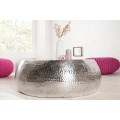 Luxusný glamour okrúhly strieborný konferenčný stolík Hammerblow s kladivkovou štruktúrou z kovu 80 cm
