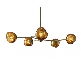Glamour asymetrický závesný luster Kalan so zlatou kovovou konštrukciou a piatimi sklenenými tienidlami v tvare organických medových kvapiek
