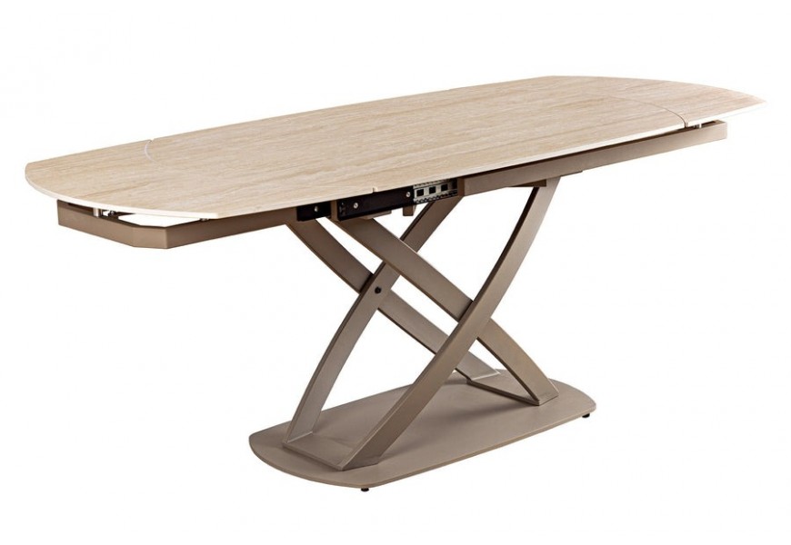 Moderný rozkladací oválny jedálenský stôl Lutz v šampanskej béžovej farbe s kovovou podstavou s travertínovým dizajnom 190 cm