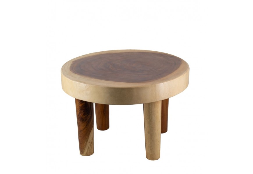 Etno konferenčný stolík Sulawesi z masívneho dreva suar v hnedej a krémovej farbe s prirodzenou štruktúrou s okrúhlou vrchnou doskou a štyrmi nožičkami