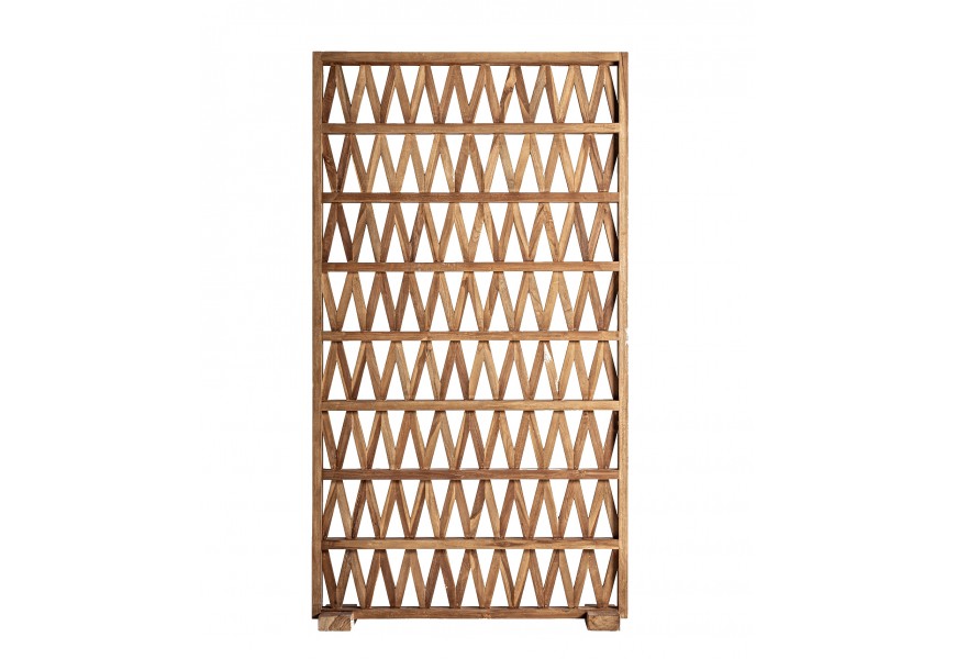 Rustikálny ručne vyrobený paraván Tejara z masívneho teakového dreva v prírodnej hnedej farbe s prelamovaným geometrickým vzorom a dvojicou nôh s trojuholníkovým vzorom
