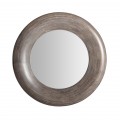 Luxusné moderné nástenné zrkadlo Antas v okrúhlom tvare s hnedým rámom s patinou a hladkým sklom