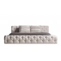 Luxusná moderná čalúnená manželská posteľ Perivolos so svetlým béžovým poťahom a chesterfield prešívaním 227 cm