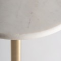 Glamour okrúhly príručný stolík Rosabelle z bieleho mramoru s kuželovou podstavou z červeného skla s kovovou zlatou nohou 70 cm