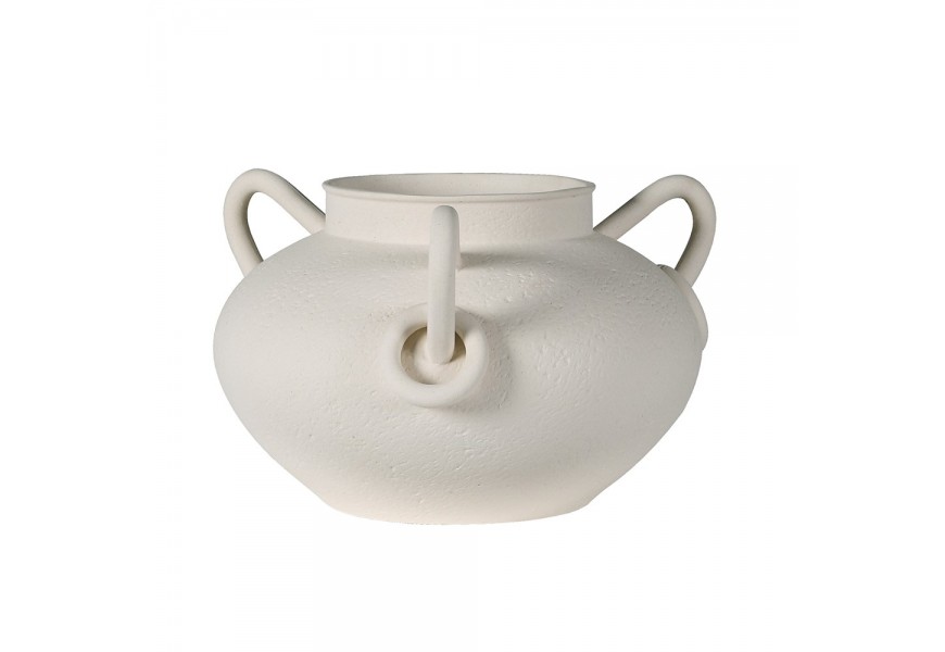 Moderná zaguľatená váza z porcelánu Ayla v slonovinovej bielej farbe s jemnou štruktúrou s tromi zaoblenými uškami s tromi dekoratívnymi prstencami s okrúhlym hrdlom