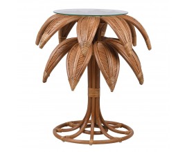 Etno ratanový príručný stolík Palma okrúhly v hnedej farbe s dizajnom palmových listov a vrchnou doskou z tvrdeného skla