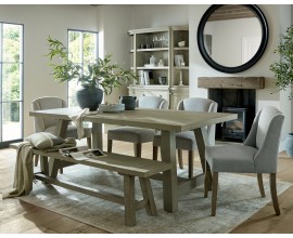 Luxusná vintage jedálenská zostava Alder z masívneho dreva v svetlom sivom prevedení