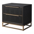 Luxusný glamour nočný stolík Millie v obdĺžnikovom tvare s čiernym eko koženým povrchom so zlatým rámovaním a so štíhlou kovovou podstavou v zlatej farbe s dvomi zásuvkami