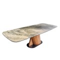 Luxusný mramorový jedálenský stôl Hoal s obdĺžnikovou keramickou rozkladacou doskou so vzorom mramoru v zemitých odtieňoch zelenej a béžovej s dizajnovou drevenou nohou v prírodnom orechovom hnedom prevedení s čiernou kovovou podstavou