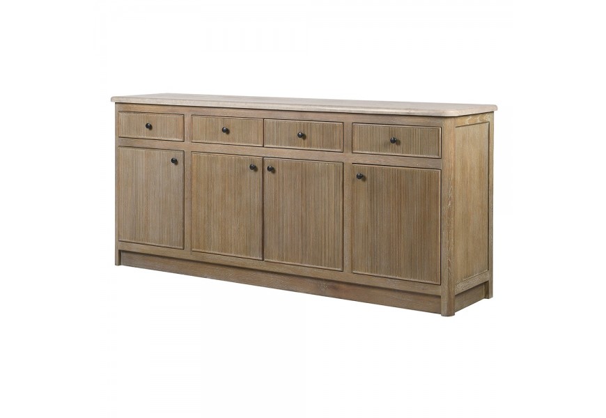 Luxusný vidiecky príborník Veron z masívneho dubového dreva so štyrmi dvierkami štyrmi zásuvkami a bielou mramorovou doskou so sivými žilkami