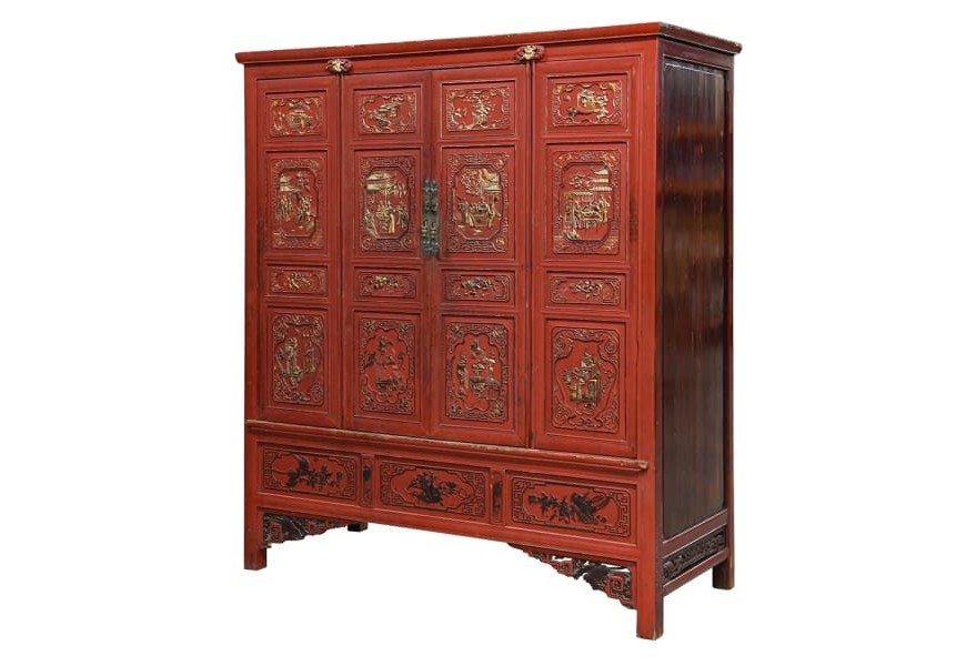 Luxusný etno starožitný príborník Dynasty v obdĺžnikovom tvare s dvomi dvierkami a jednou policou s dvomi zásuvkami z masívneho dreva s čínskymi motívmi a vyrezávanými nožičkami