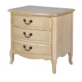 Vintage klasický obdĺžnikový nočný stolík Amaretto z masívneho brezového dreva s bielou patinou s tromi zásuvkami a kabriolovými nožičkami