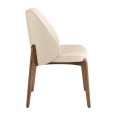 Luxusná moderná jedálenská stolička Vita Naturale s bočnicami s koženým krémovým poťahom a orechovými hnedými nohami 49 cm