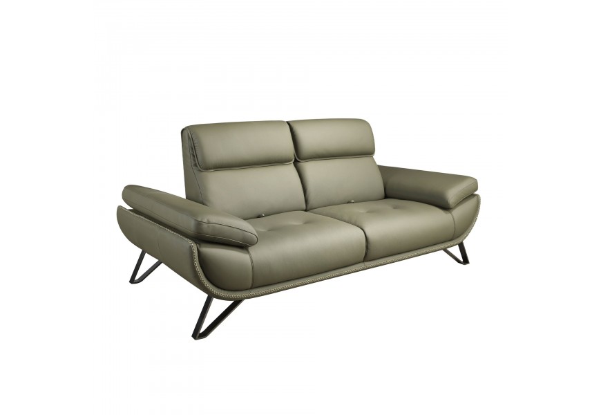 Luxusná moderná čalúnená sedačka Vita Naturale so zeleným poťahom z pravej kože a tmavými chrómovými nohami v tvare V s nízkymi bočnými opierkami a polohovateľnou chrbtovou opierkou s vankúšmi na opretie hlavy