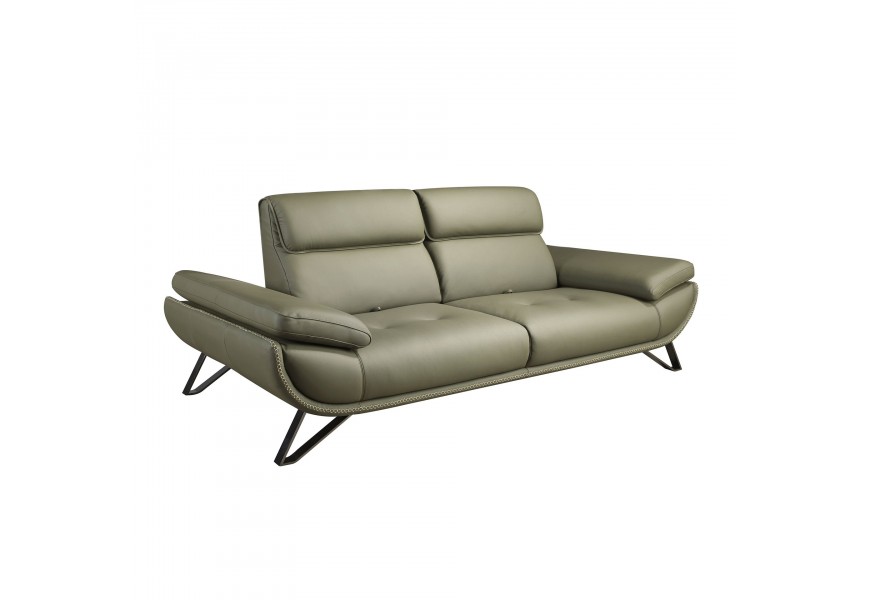 Luxusná kožená sedačka Vita Naturale s čalúnením v olivovej zelenej farbe s tmavými chrómovými nohami a nízkymi bočnými opierkami s polohovateľnou chrbtovou opierkou pre tri osoby