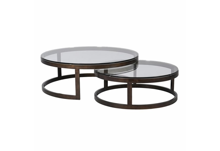 Luxusná sada okrúhlych stolíkov River v industriálnom štýle so sklenenými priehľadnými doskami a kovovou čiernou konštrukciou