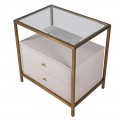 Luxusný art deco krémový nočný stolík Auron so zlatou konštrukciou a sklenenou doskou s dvomi zásuvkami 65 cm