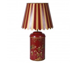 Orientálna stolná lampa Dynasty s červeným a zlatým kovovým tienidlom a maľovanou valcovou nohou s postavičkami