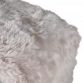 Luxusná dvojmiestna kožušinová lavica Louna z jahňacej vlny v krémovej farbe s dlhým vlasom v obdĺžnikovom tvare 110 cm