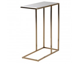 Glamour mramorový príručný stolík Nashik s obdĺžnikovou vrchnou doskou z bieleho mramoru so subtílnou kresbou s lineárnou konštrukciou s nehrdzavejúcej ocele v lesklej zlatej farbe