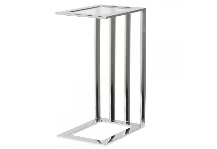 Moderný dizajnový príručný stolík Slater s priehľadnou obdĺžnikovou sklenenou doskou v kovovom ráme s obdĺžnikovou podstavou a štyrmi nohami na jednej strane v lesklom chrómovom prevedení