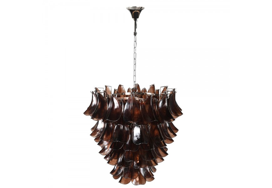 Luxusný dizajnový sklenený luster Autumn s tienidlom zloženým z hnedých prehnutých polopriehľadných listov na lesklej chrómovej konštrukcii so závesnou reťazou