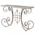 Dizajnový vintage kovový biely konzolový stolík Ludovica s obdĺžnikovou vrchnou doskou na ozdobných nohách so zatočenými špirálovými ornamentami a starožitným patinovaným efektom