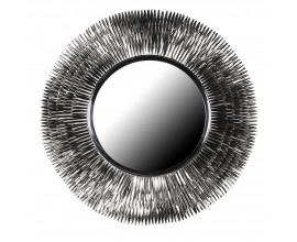 Dizajnov&eacute; art deco okr&uacute;hle z&aacute;vesn&eacute; chr&oacute;mov&eacute; zrkadlo Surya s r&aacute;mom z kovu s dizajnom l&uacute;čov v piatich radoch