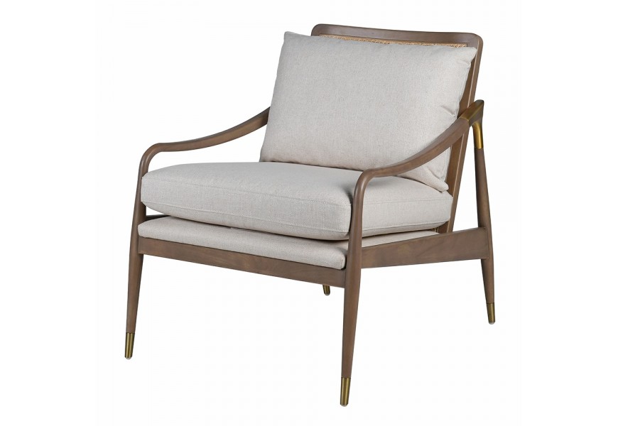 Luxusné art deco dizajnové kreslo Oscar s čalúnenou sedacou časťou a opierkou s textilným poťahom v béžovej farbe s dreveným masívnym rámom v hnedej farbe so zlatými kovovými detailmi s ratanovým výpletom s viedenským vzoroch na chrbtovej opierke