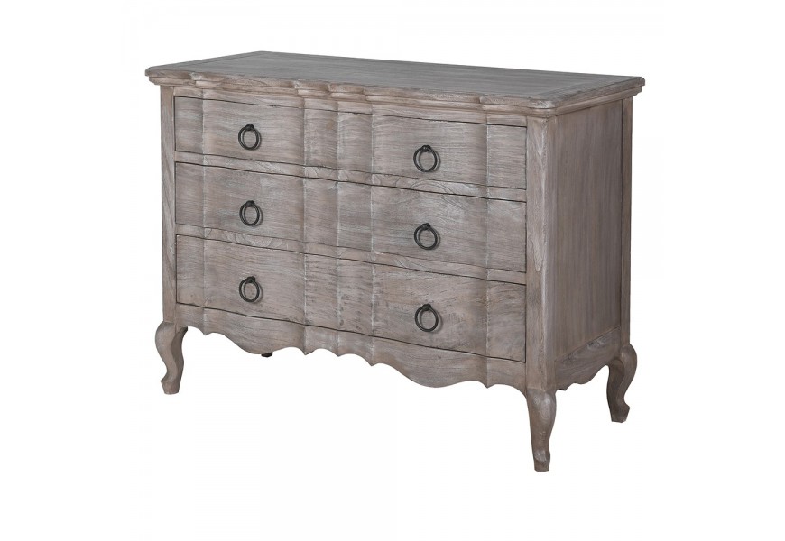 Klasická masívna komoda Château Gris v sivej farbe s tromi zásuvkami s vyrezávaním a kabriolovými nožičkami