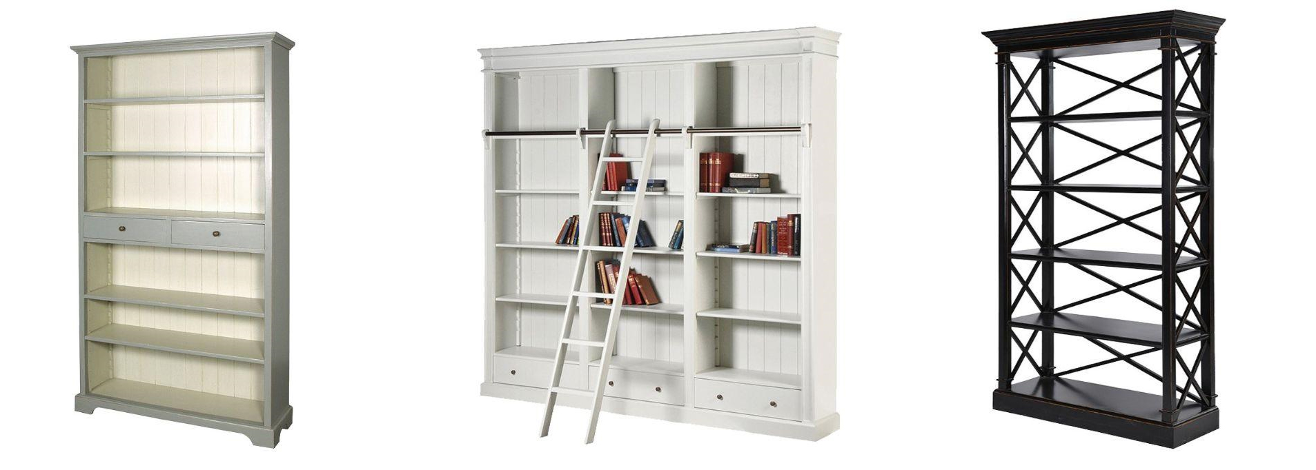 Luxusné knižnice z topoľového dreva sivá vintage knižnica Riva Gris a Biela vidiecka knižnica Amarante s rebríkom a čierny regál Karlotta s krížovými konštrukčnými prvkami