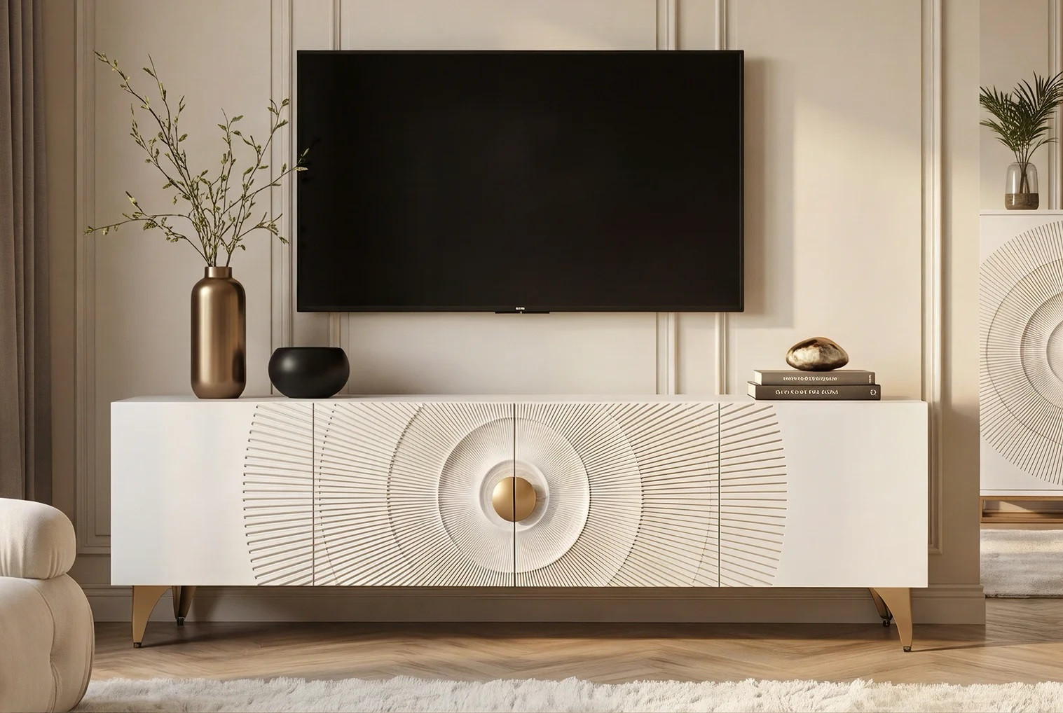 Estila Dizajnový etno biely TV stolík Cumbria so štyrmi dvierkami so zlatými detailmi a reliéfom s motívom lúčov 180 cm