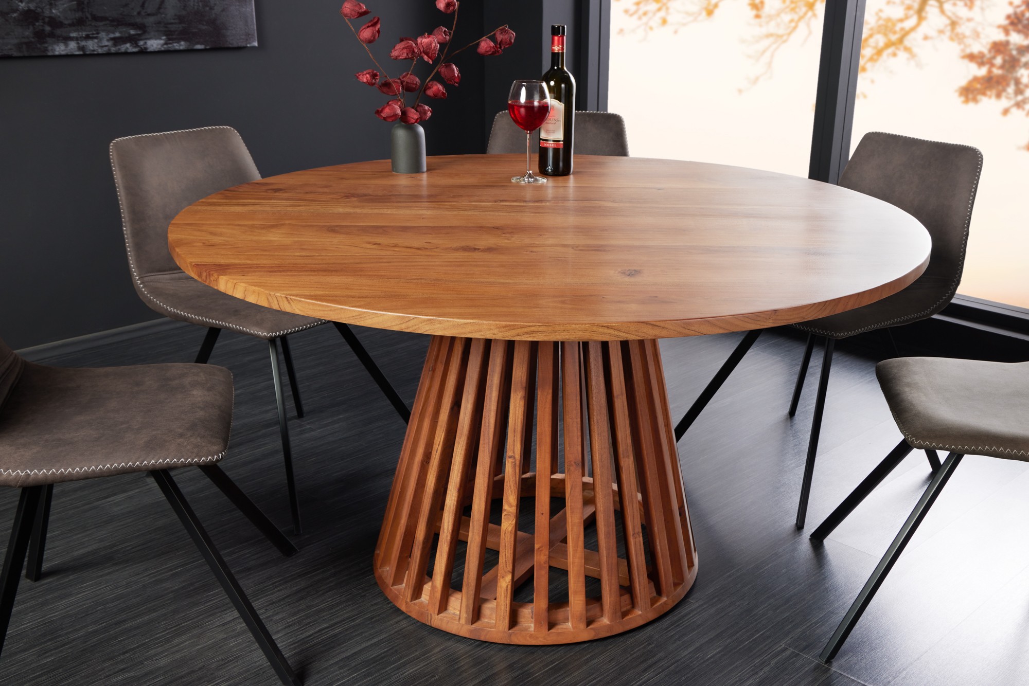 Estila Dizajnový masívny okrúhly stôl Gire v hnedej farbe 130 cm