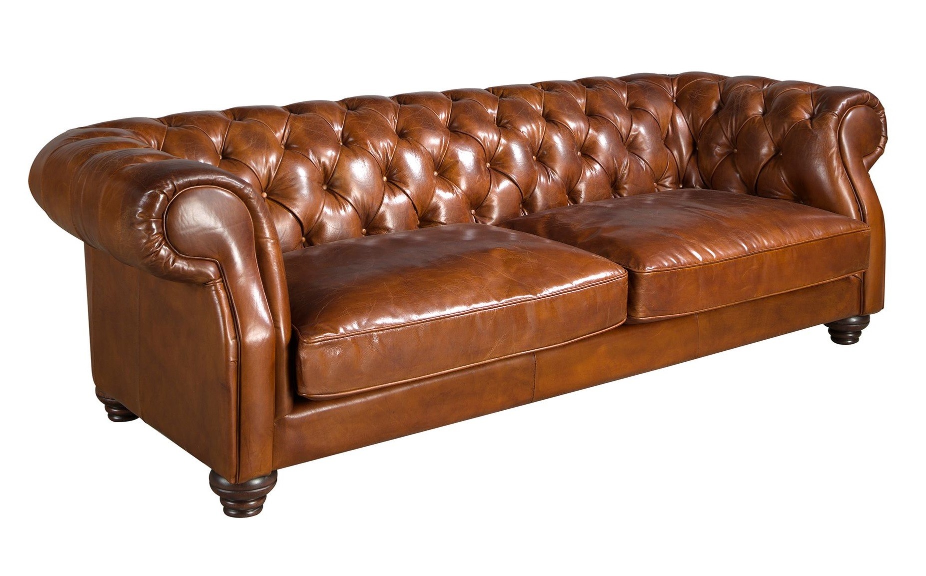 Estila Luxusná chesterfield koňakovo hnedá trojmiestna sedačka Hastings s poťahom z pravej kože a vyrezávanými nožičkami 226 cm